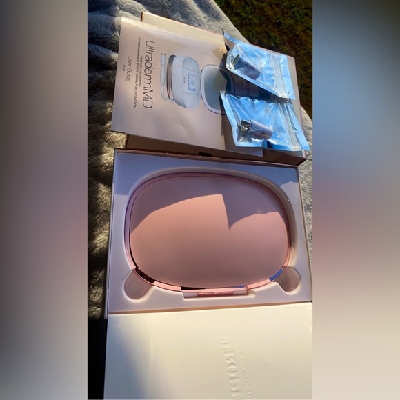 UltradermMD Trophy Skin Care Complete 3-in-1 System Aging Tool New Never Used - Picture 3 of 6